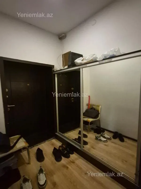 Satılır 3 otaqlı köhnə tikili 85 m²