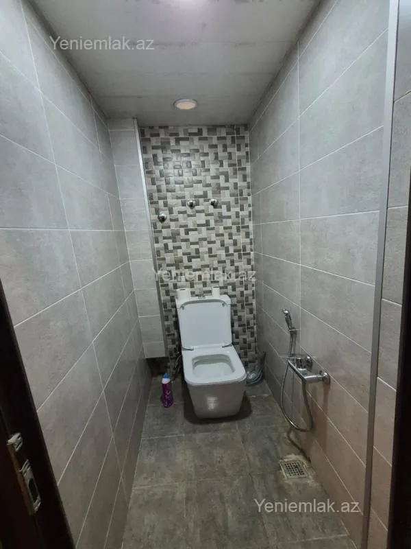 Satılır 3 otaqlı köhnə tikili 85 m²
