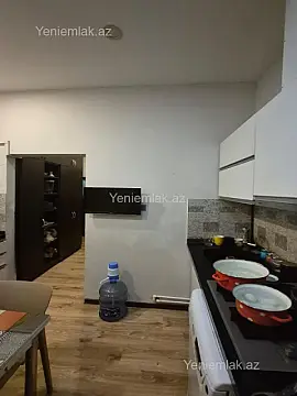 Satılır 3 otaqlı köhnə tikili 85 m²
