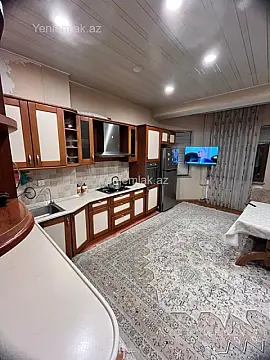 Satılır 4 otaqlı yeni tikili 200 m²