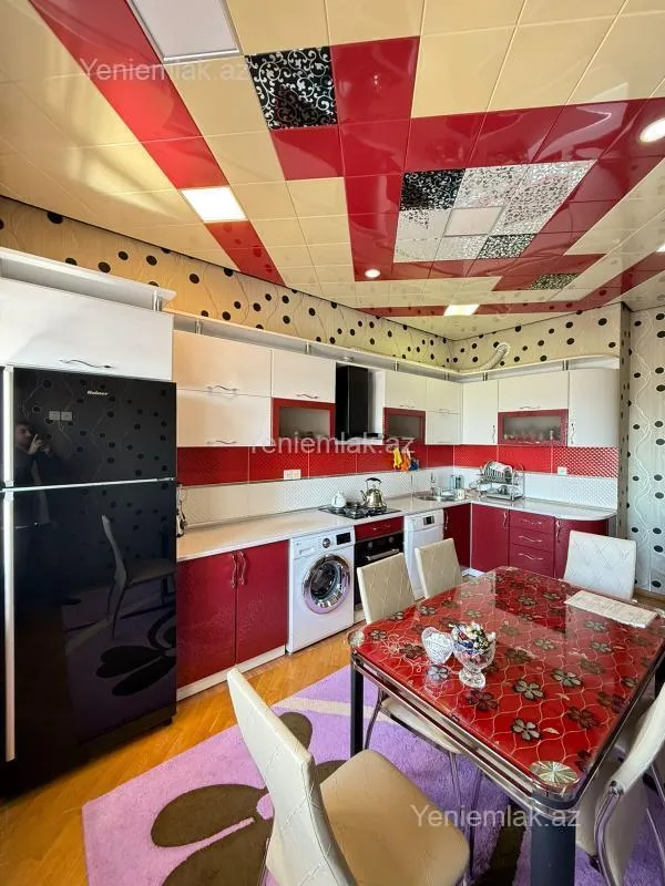 Satılır 2 otaqlı yeni tikili 90 m²