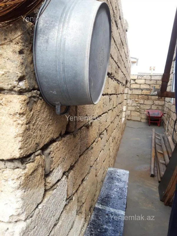 Satılır 1 otaqlı həyət evi 50 m²