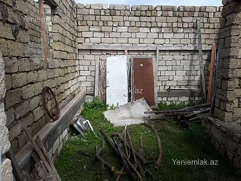 Satılır 1 otaqlı həyət evi 50 m²