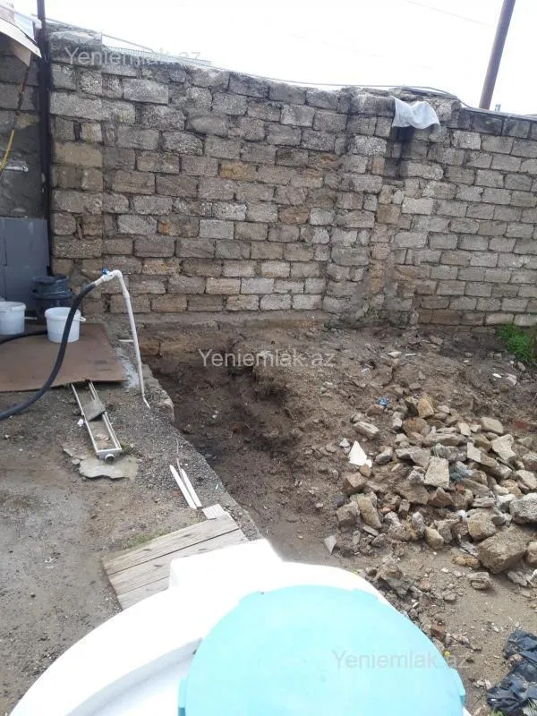 Satılır 1 otaqlı həyət evi 50 m²