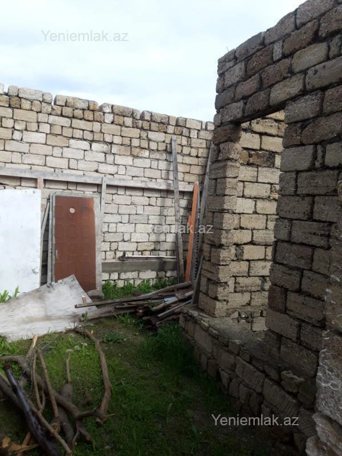 Satılır 1 otaqlı həyət evi 50 m²