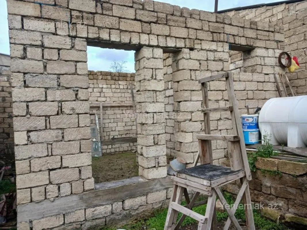 Satılır 1 otaqlı həyət evi 50 m²