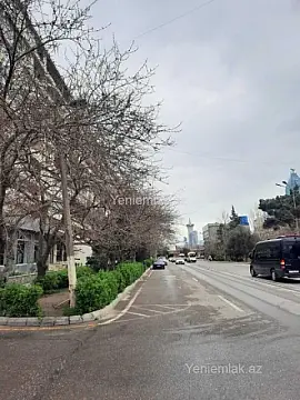 Satılır 1 otaqlı köhnə tikili 40 m² — Bakı, Nərimanov 1 otaq 40.00 m²
