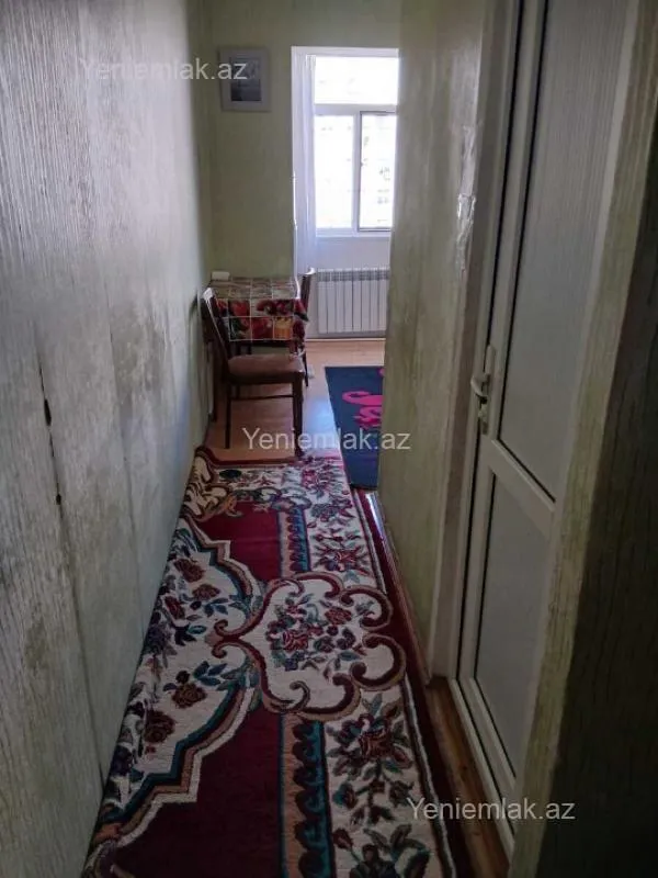 Satılır 1 otaqlı köhnə tikili 40 m²