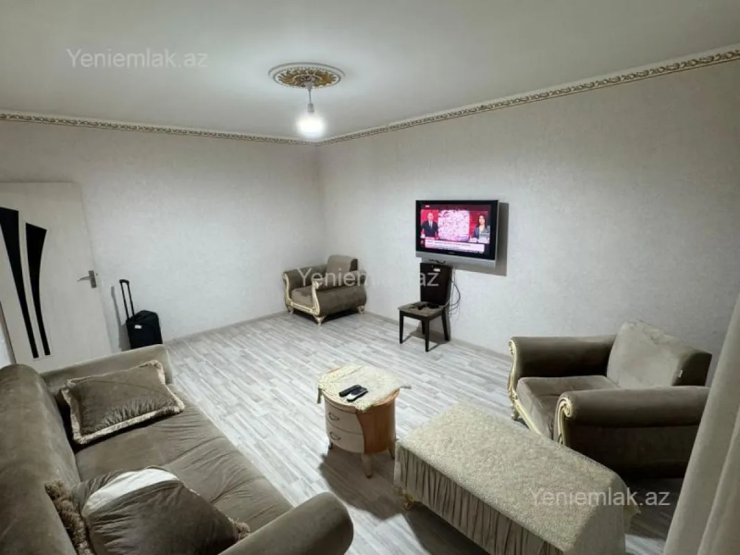 Satılır 3 otaqlı həyət evi 100 m²