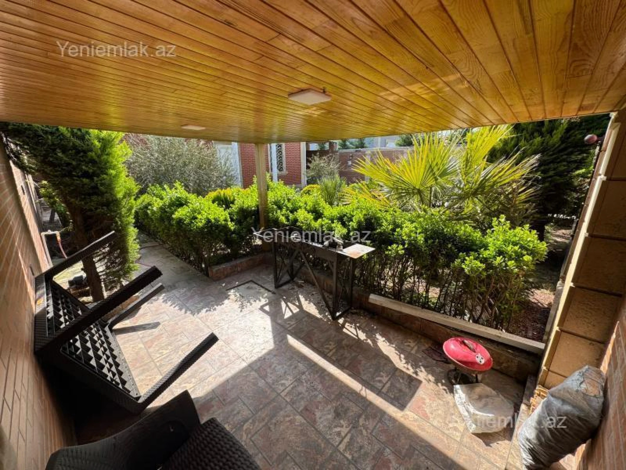 Satılır 3 otaqlı həyət evi 100 m²