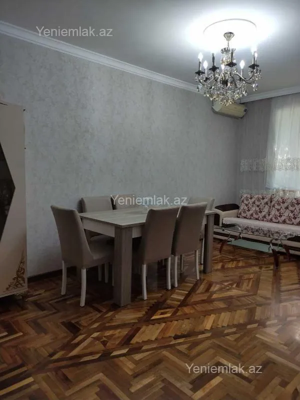 Satılır 3 otaqlı köhnə tikili 90 m²