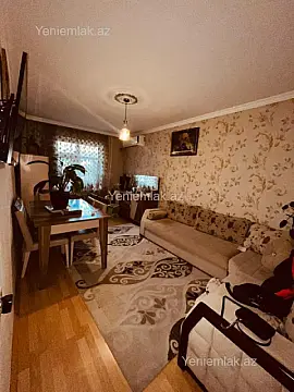Satılır 2 otaqlı köhnə tikili 60 m²