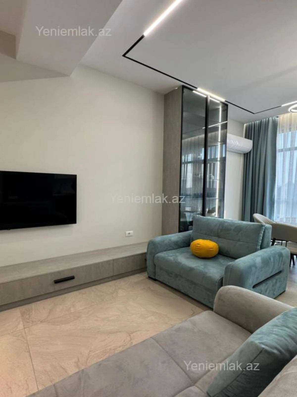 Satılır 2 otaqlı yeni tikili 72.1 m²