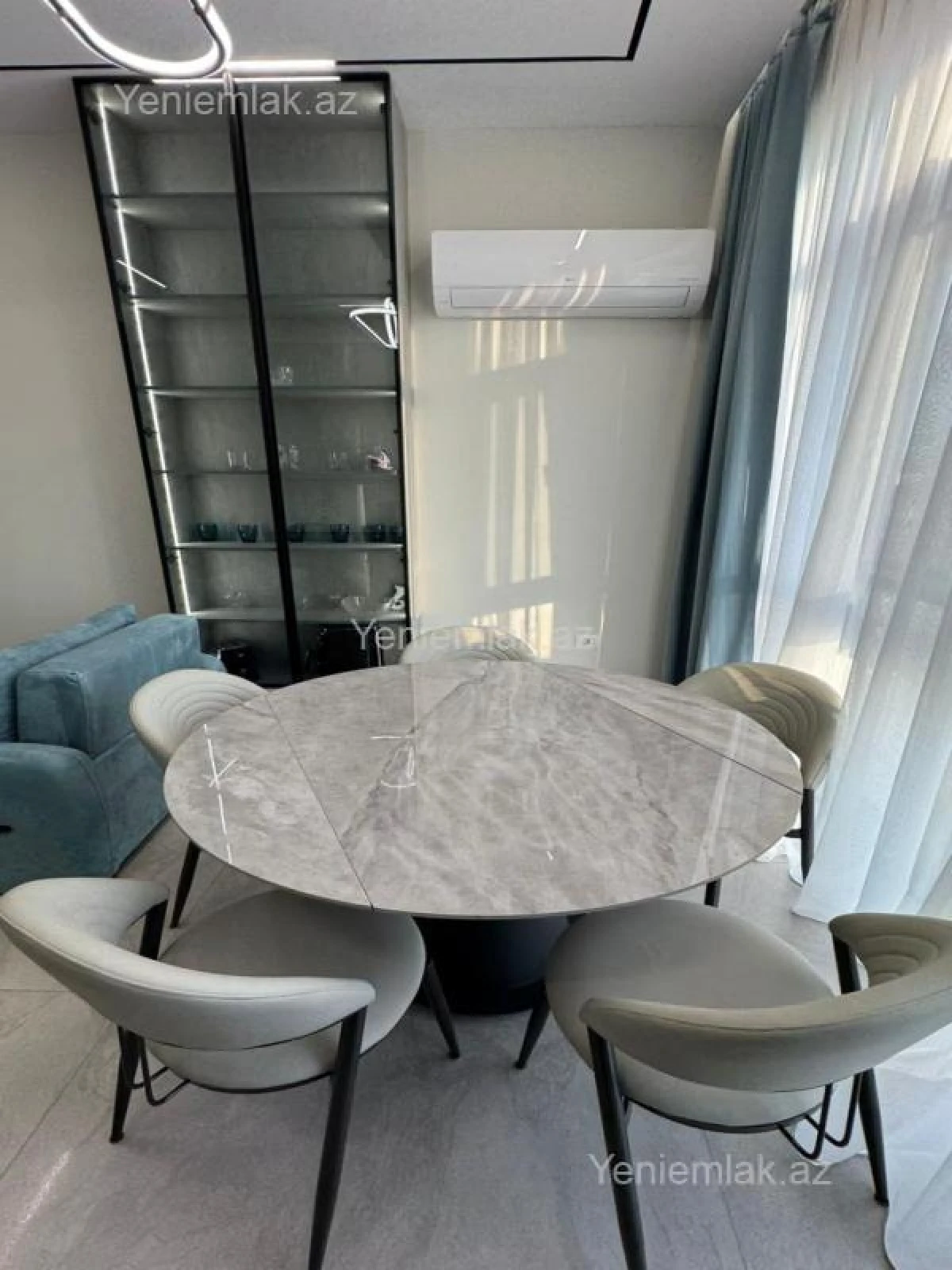 Satılır 2 otaqlı yeni tikili 72.1 m²