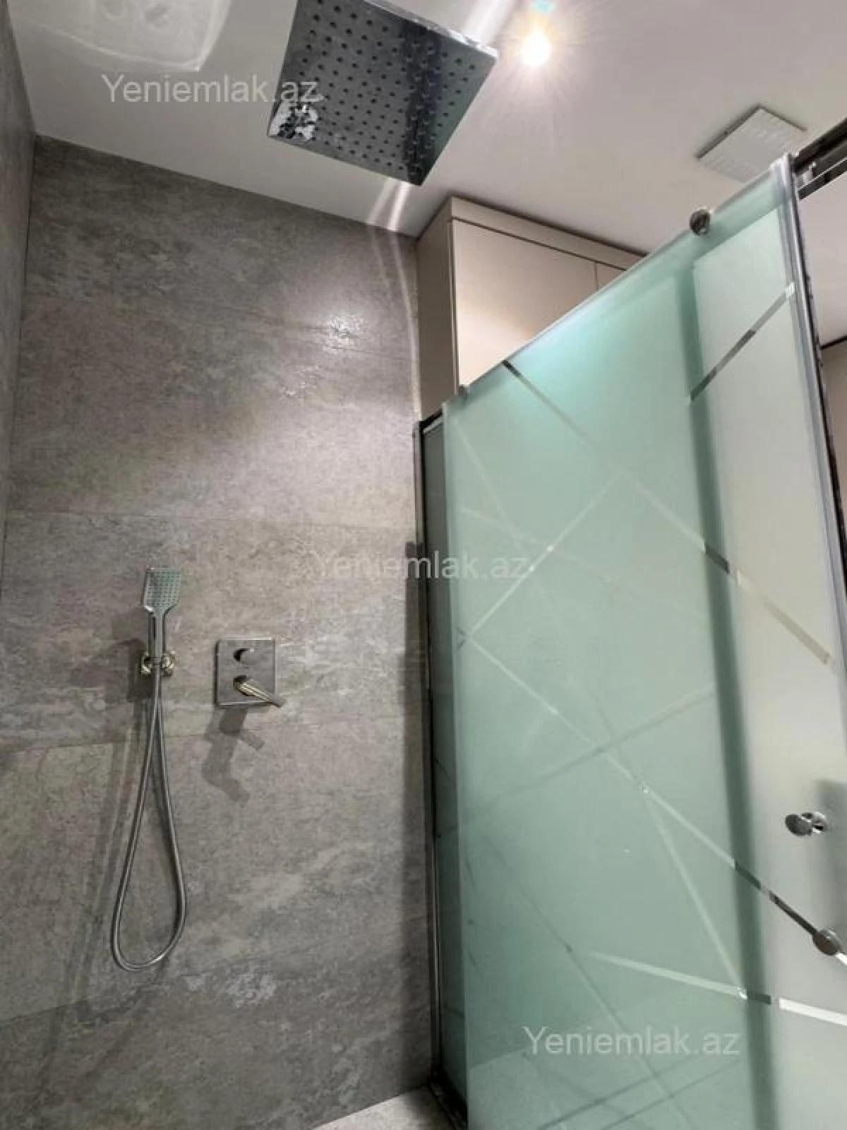 Satılır 2 otaqlı yeni tikili 72.1 m²