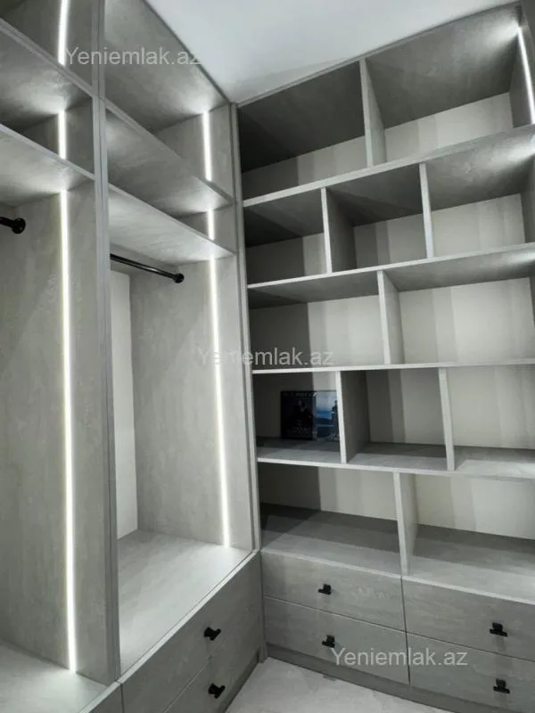 Satılır 2 otaqlı yeni tikili 72.1 m²