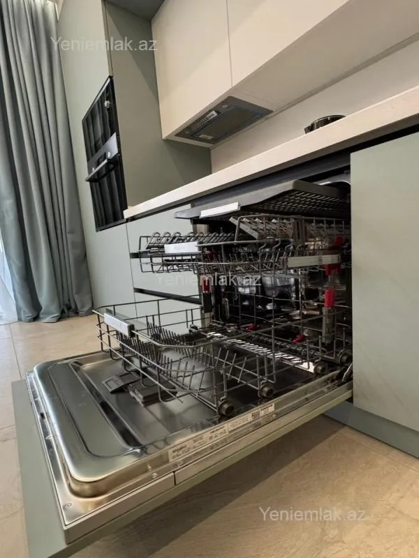 Satılır 2 otaqlı yeni tikili 72.1 m²