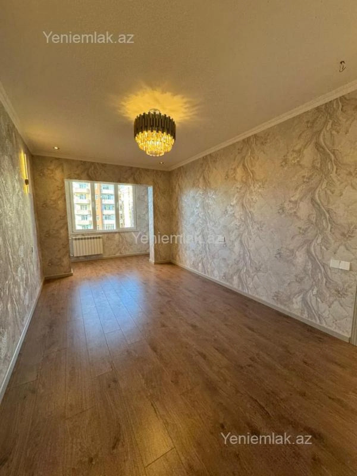 Satılır 2 otaqlı köhnə tikili 60 m²