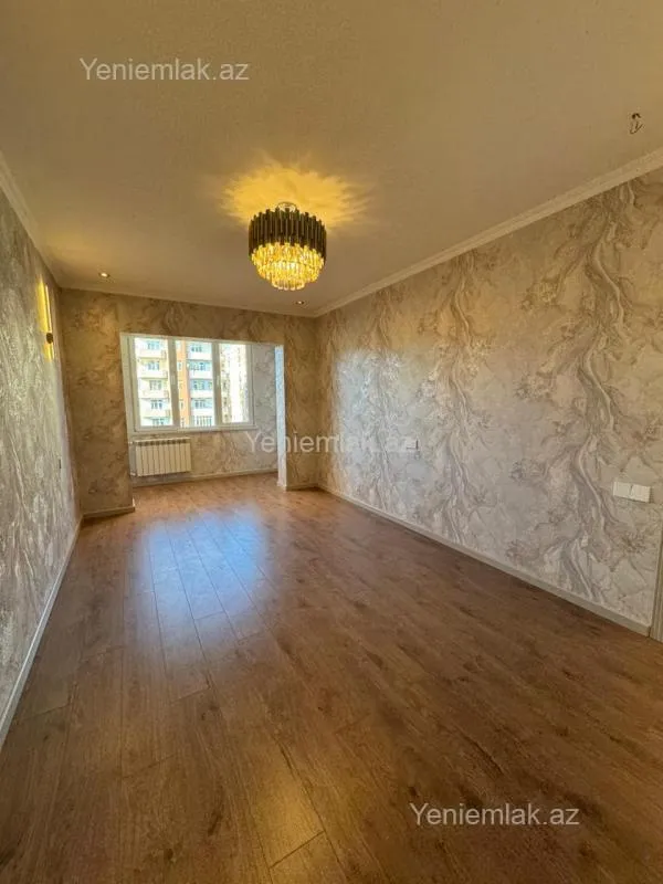 Satılır 2 otaqlı köhnə tikili 60 m²