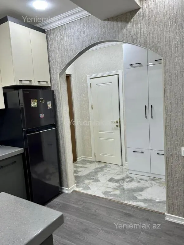 Satılır 2 otaqlı yeni tikili 60 m²