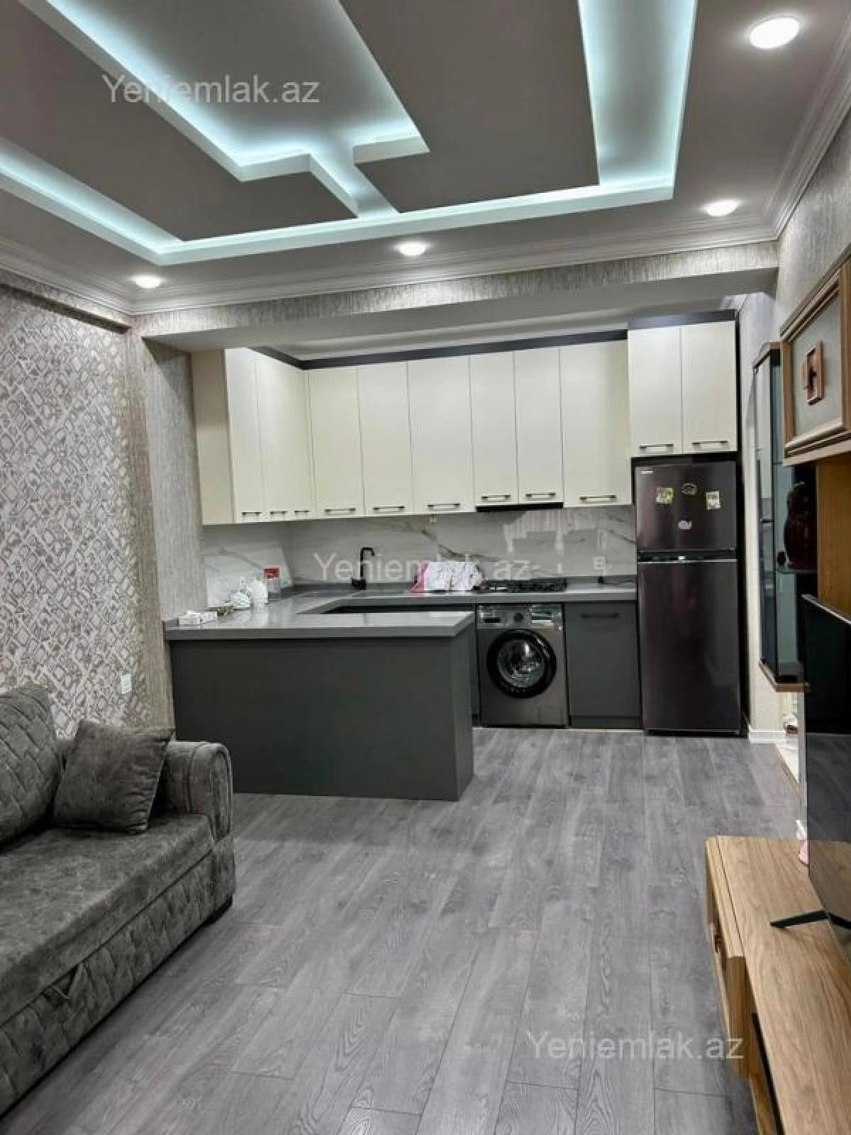 Satılır 2 otaqlı yeni tikili 60 m²