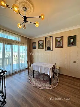 Satılır 9 otaqlı həyət evi 230 m²