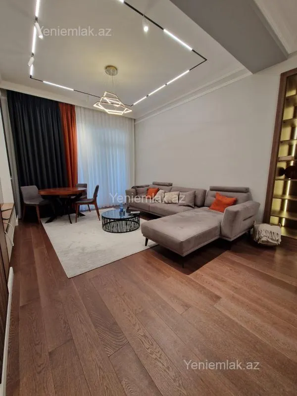 Satılır 2 otaqlı yeni tikili 65 m²