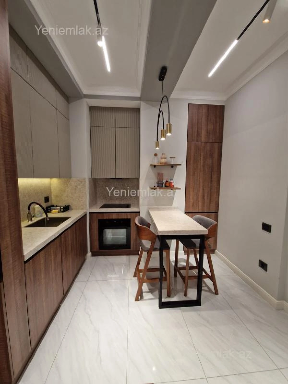 Satılır 2 otaqlı yeni tikili 65 m²