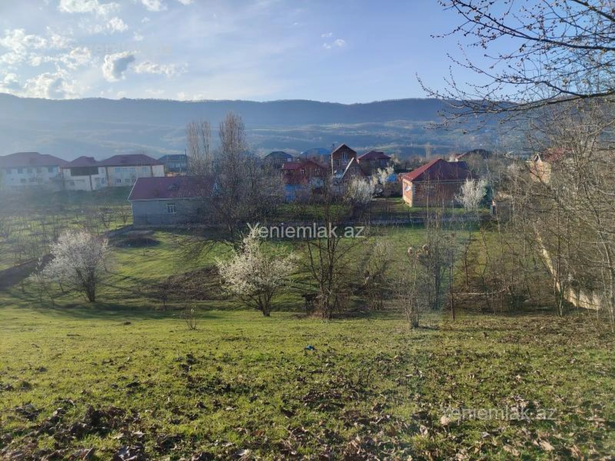 Satılır torpaq sahəsi