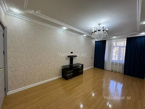 Satılır 3 otaqlı köhnə tikili 65 m²