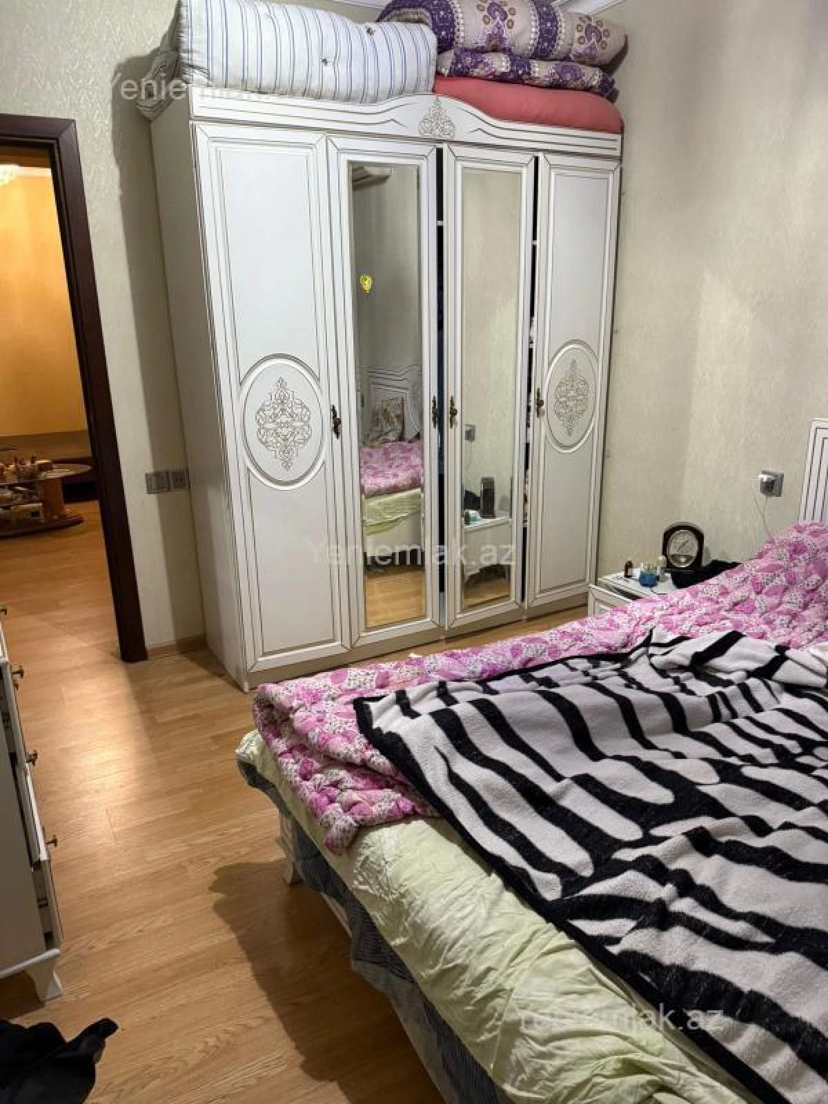 Satılır 2 otaqlı yeni tikili 73 m²