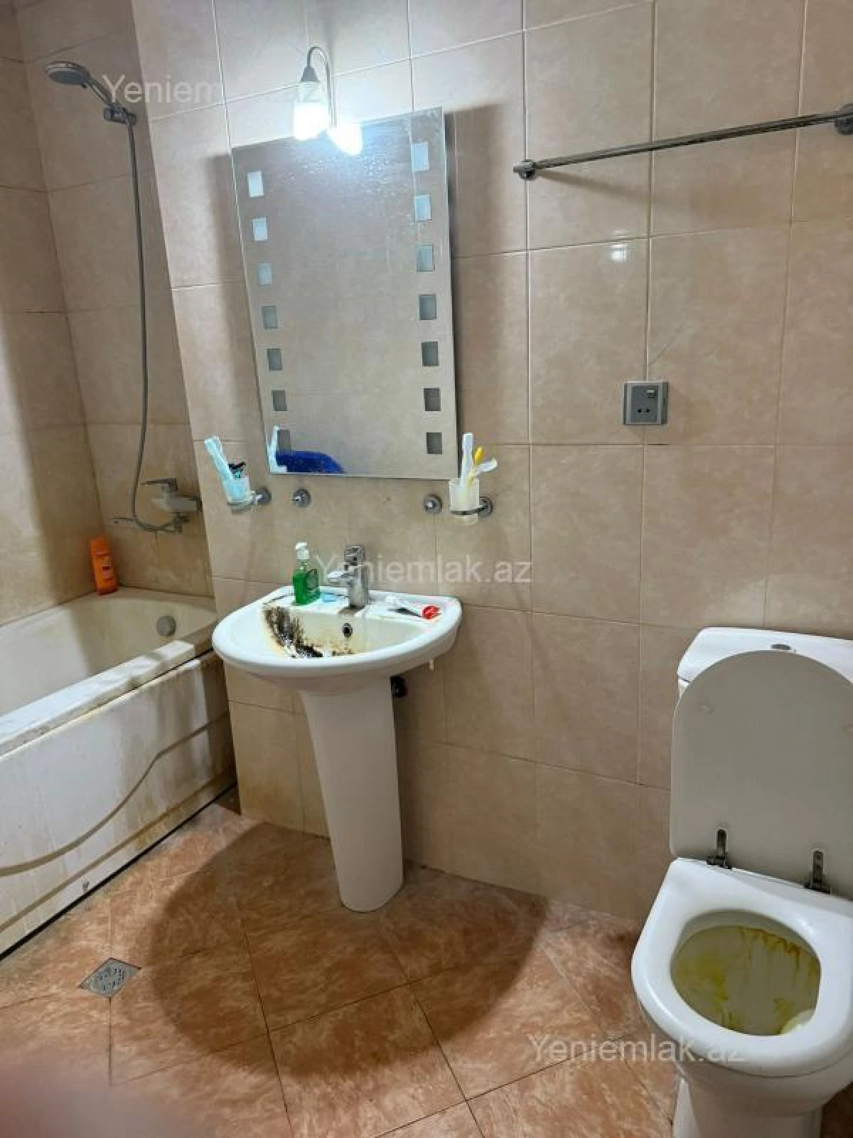 Satılır 2 otaqlı yeni tikili 73 m²