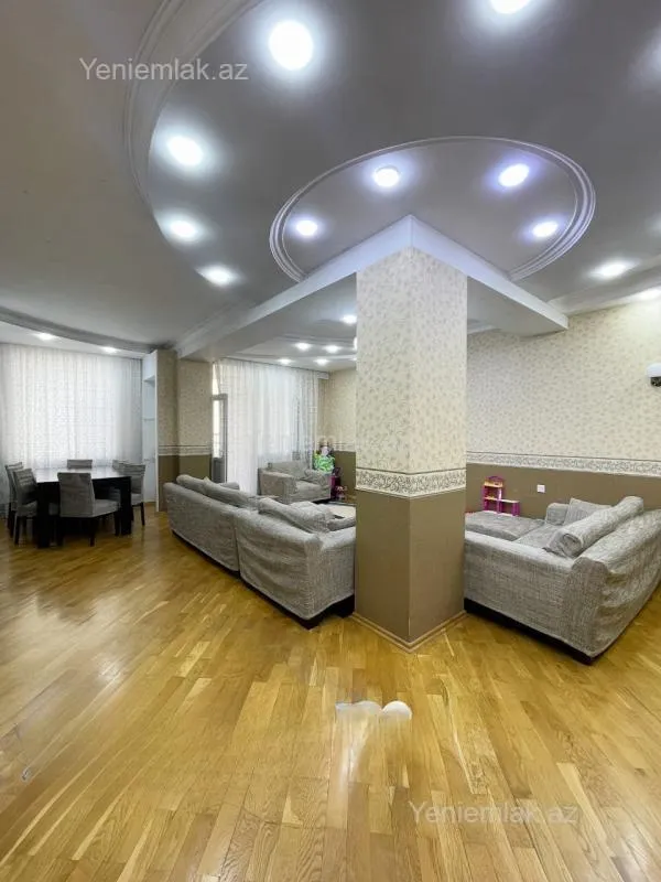 Satılır 4 otaqlı yeni tikili 170 m²