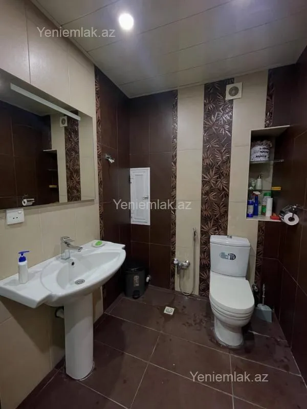 Satılır 4 otaqlı yeni tikili 170 m²