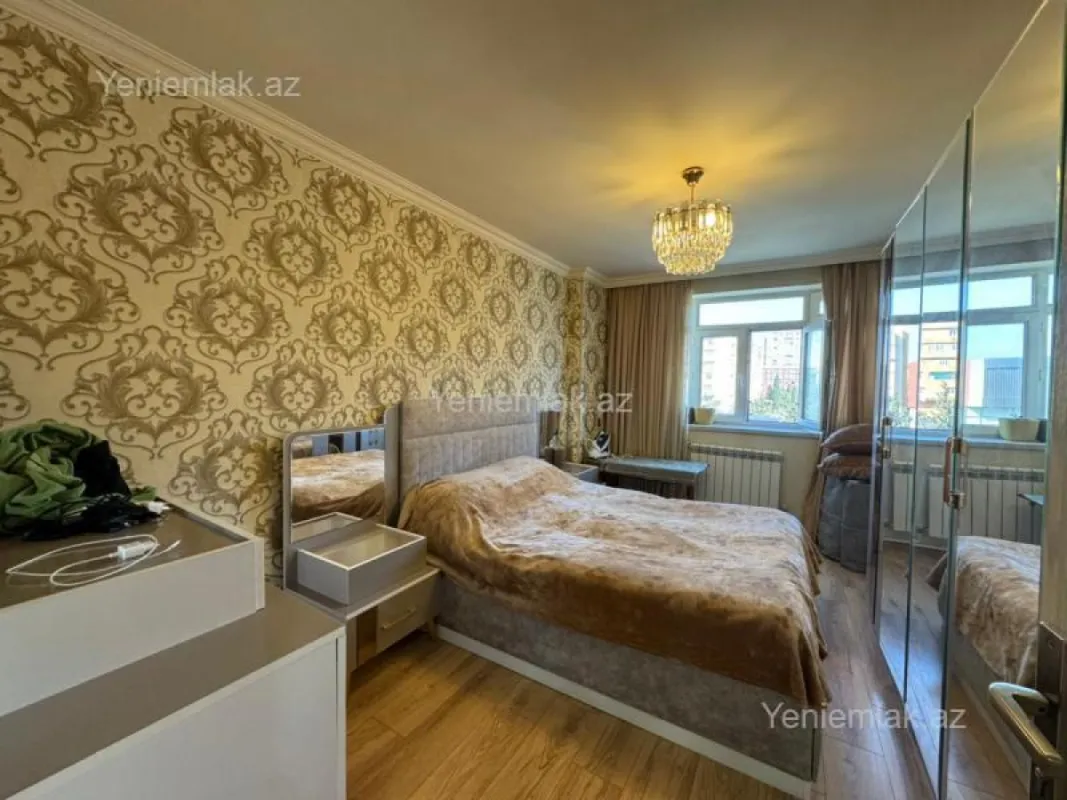 Satılır 3 otaqlı köhnə tikili 75 m²