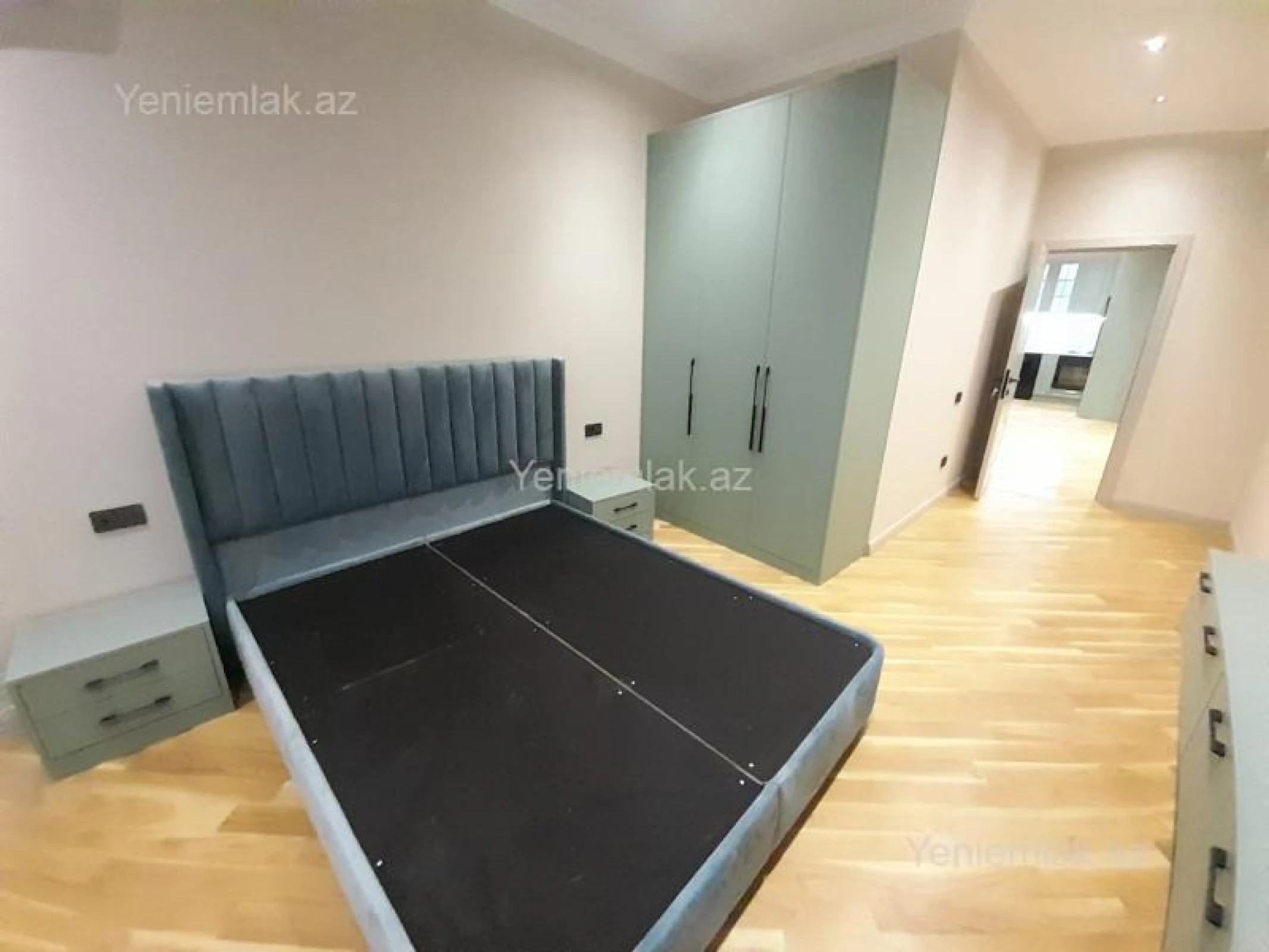 Satılır 3 otaqlı yeni tikili 128 m²