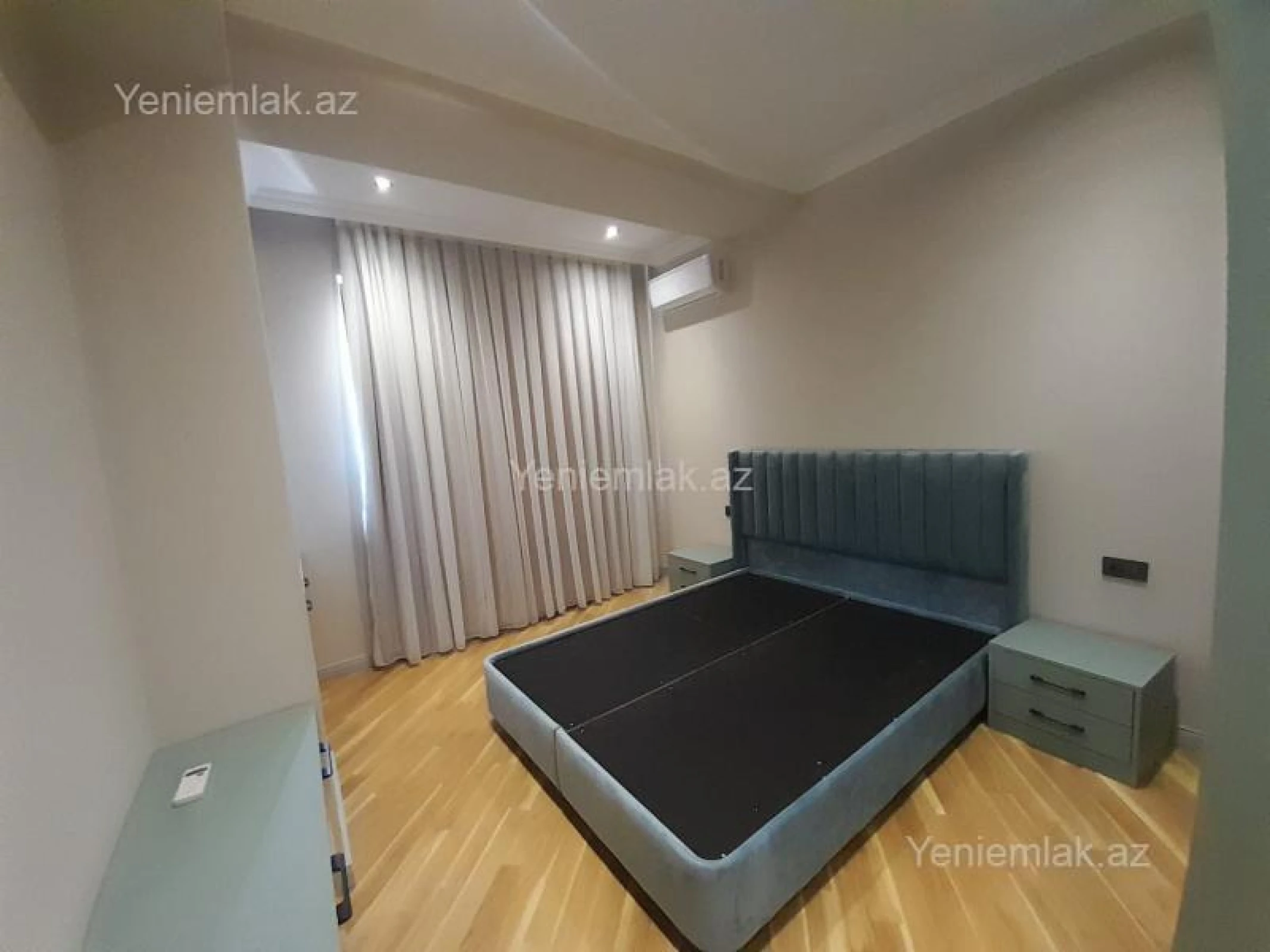 Satılır 3 otaqlı yeni tikili 128 m²