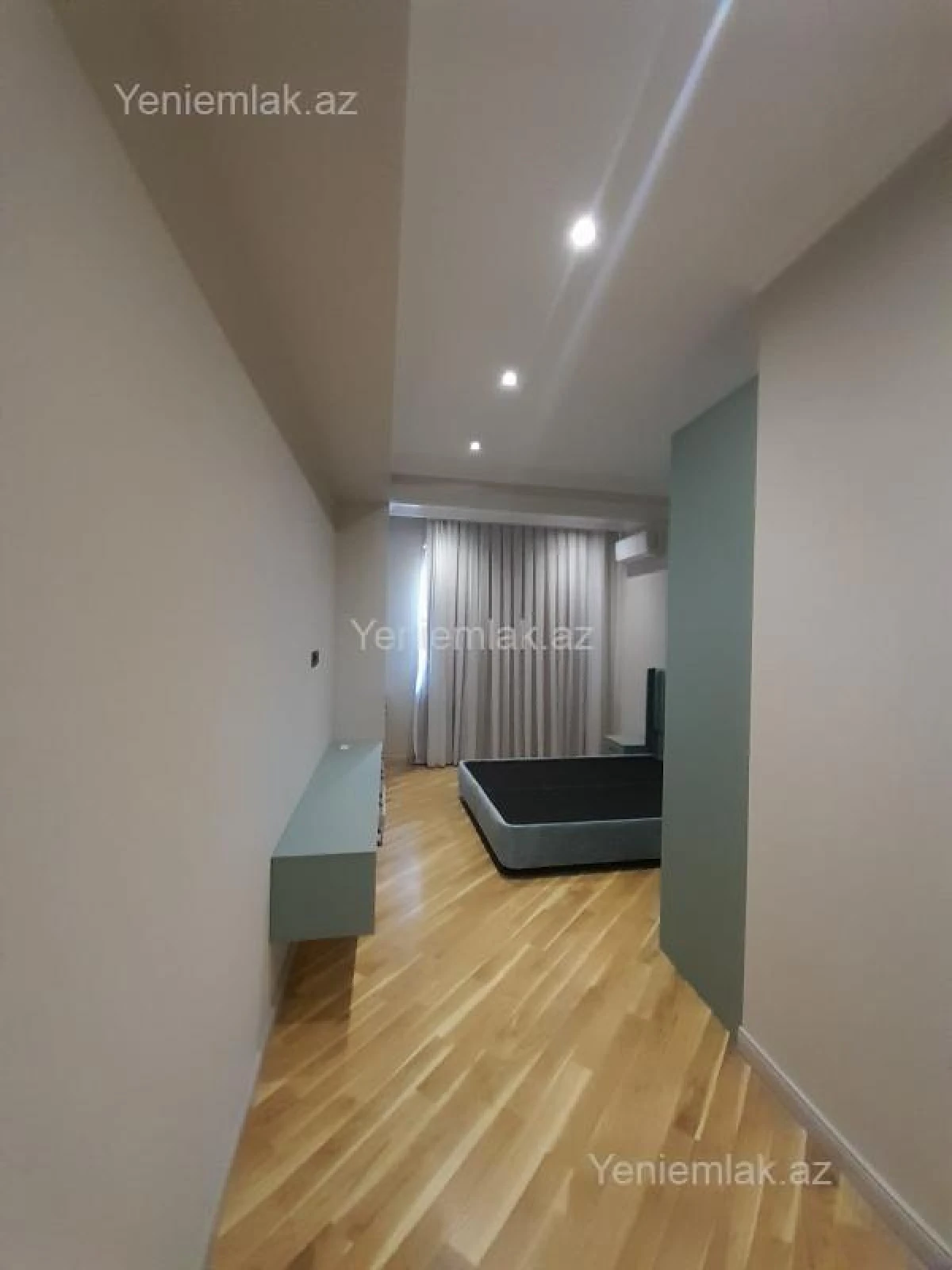 Satılır 3 otaqlı yeni tikili 128 m²
