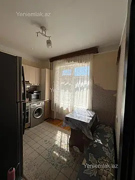 Satılır 2 otaqlı köhnə tikili 65 m²