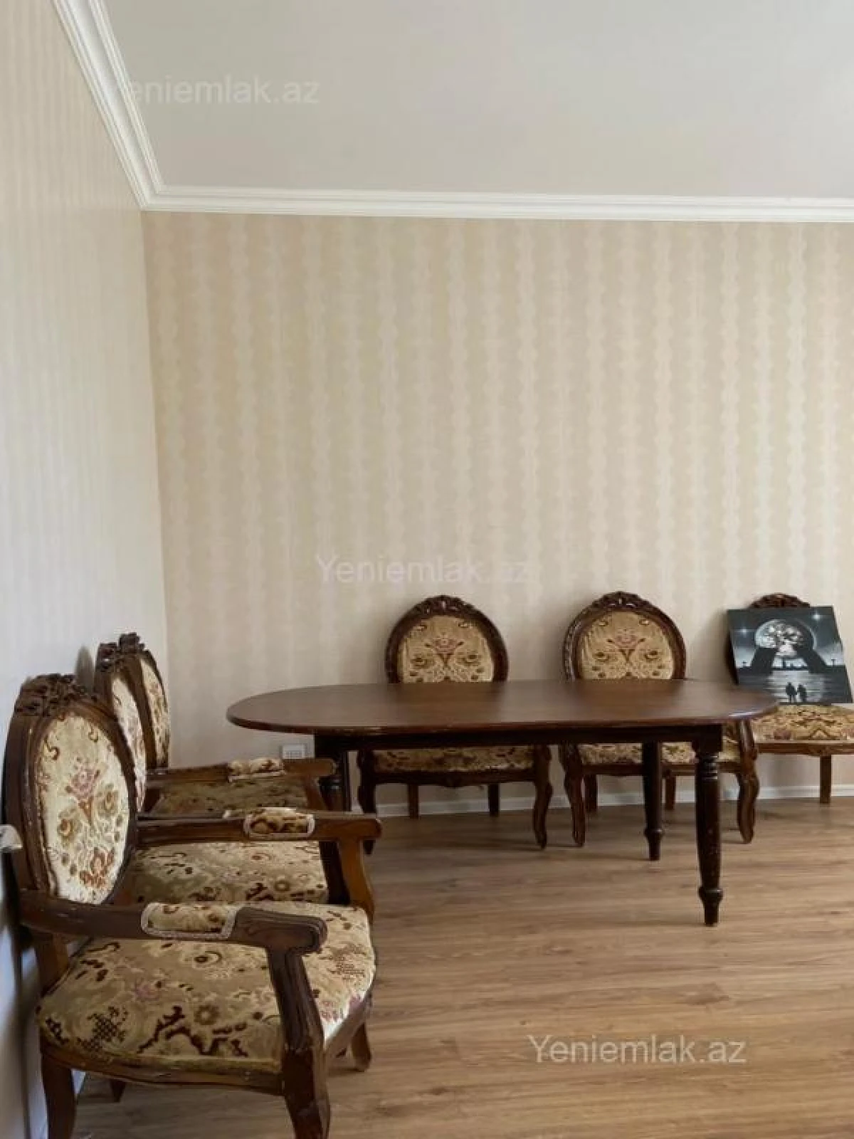 Satılır 3 otaqlı yeni tikili 75 m²