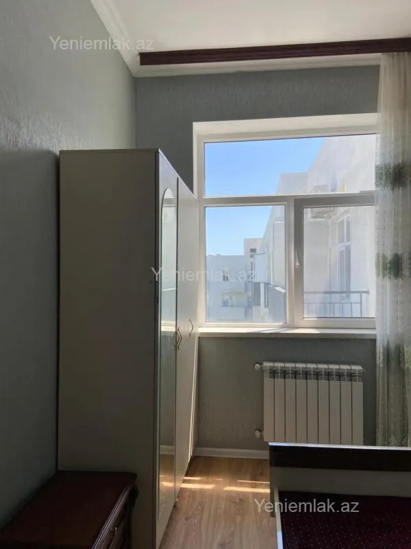Satılır 3 otaqlı yeni tikili 75 m²