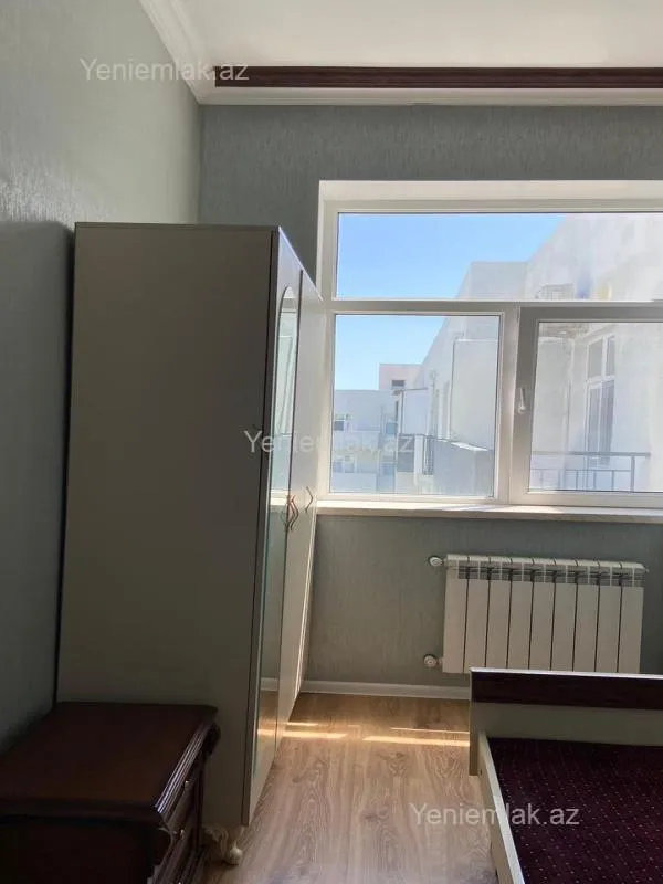 Satılır 3 otaqlı yeni tikili 75 m²