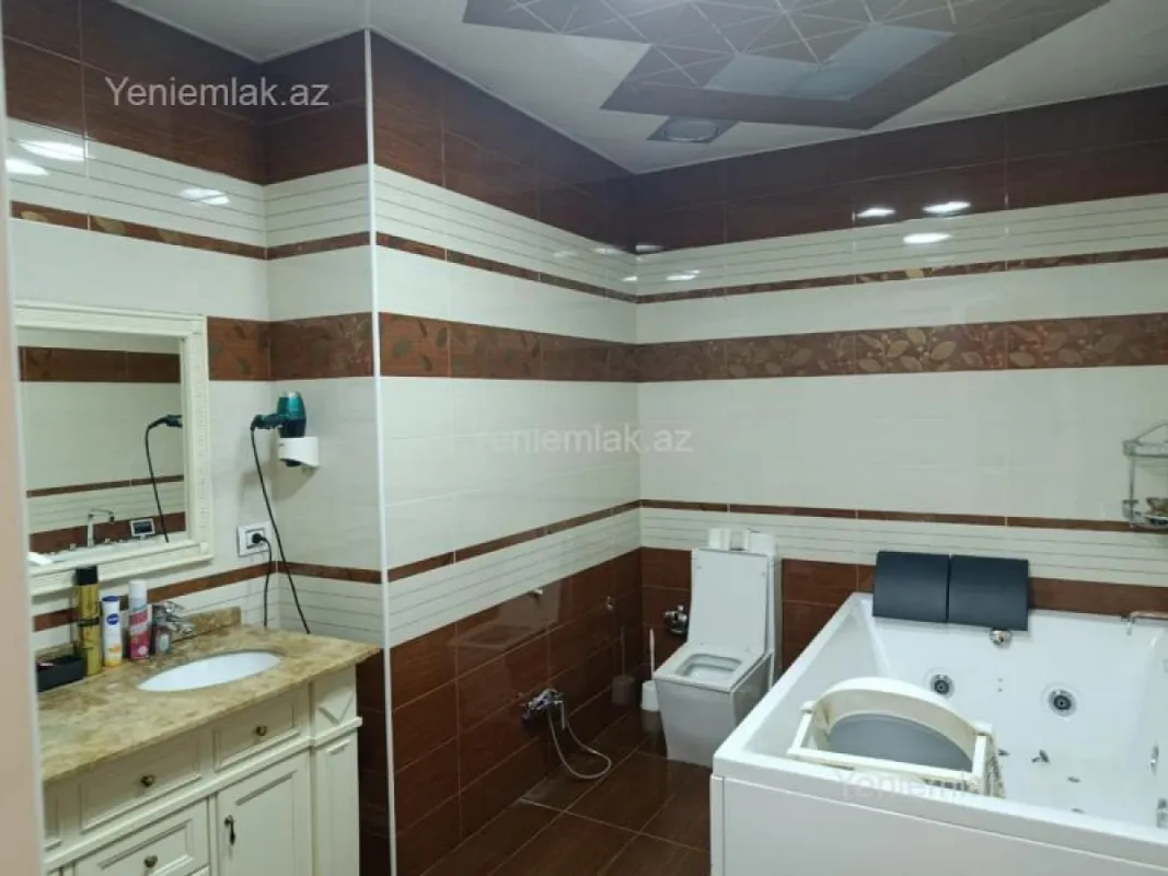 Satılır 4 otaqlı yeni tikili 196 m²