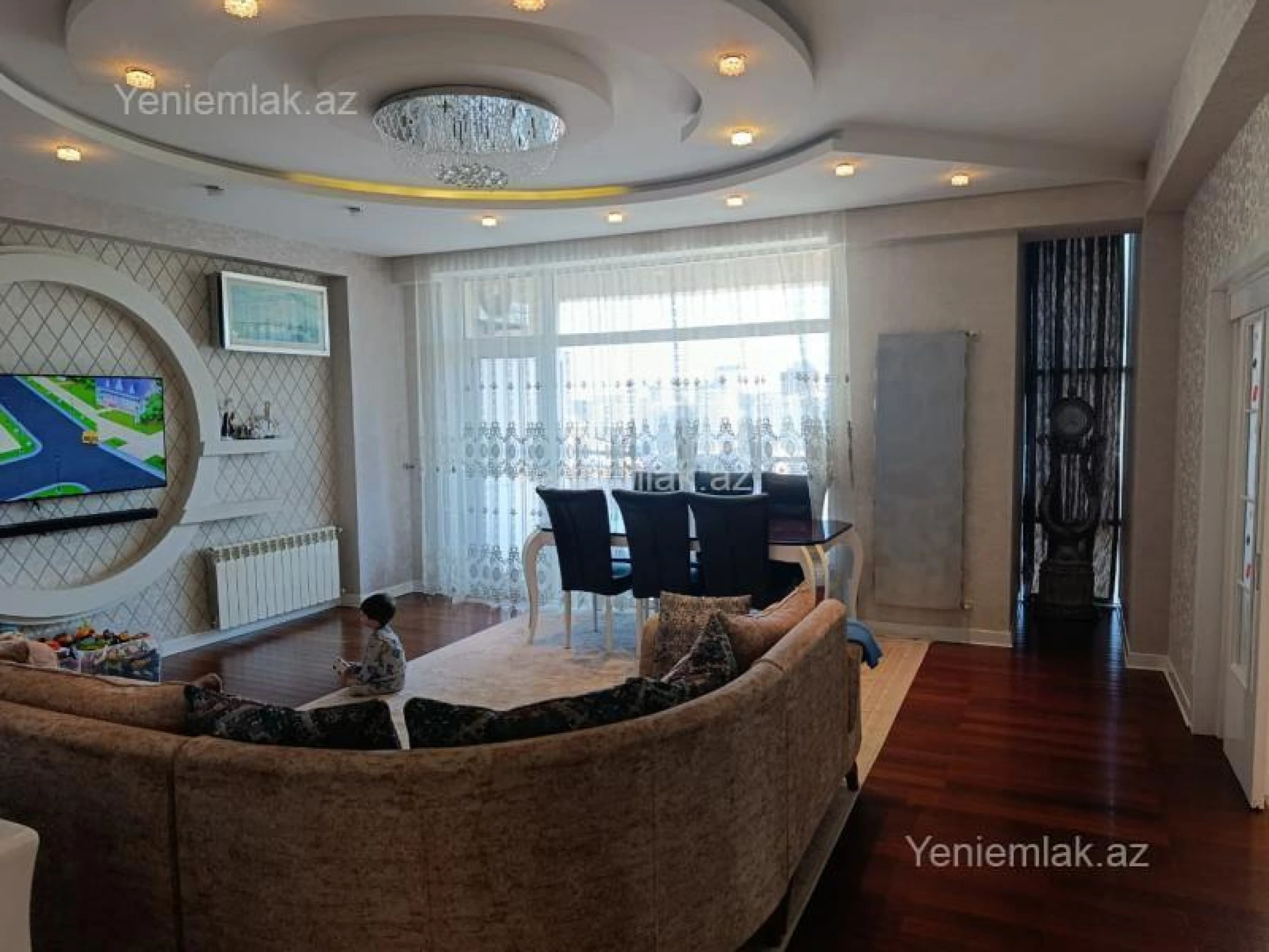 Satılır 4 otaqlı yeni tikili 196 m²