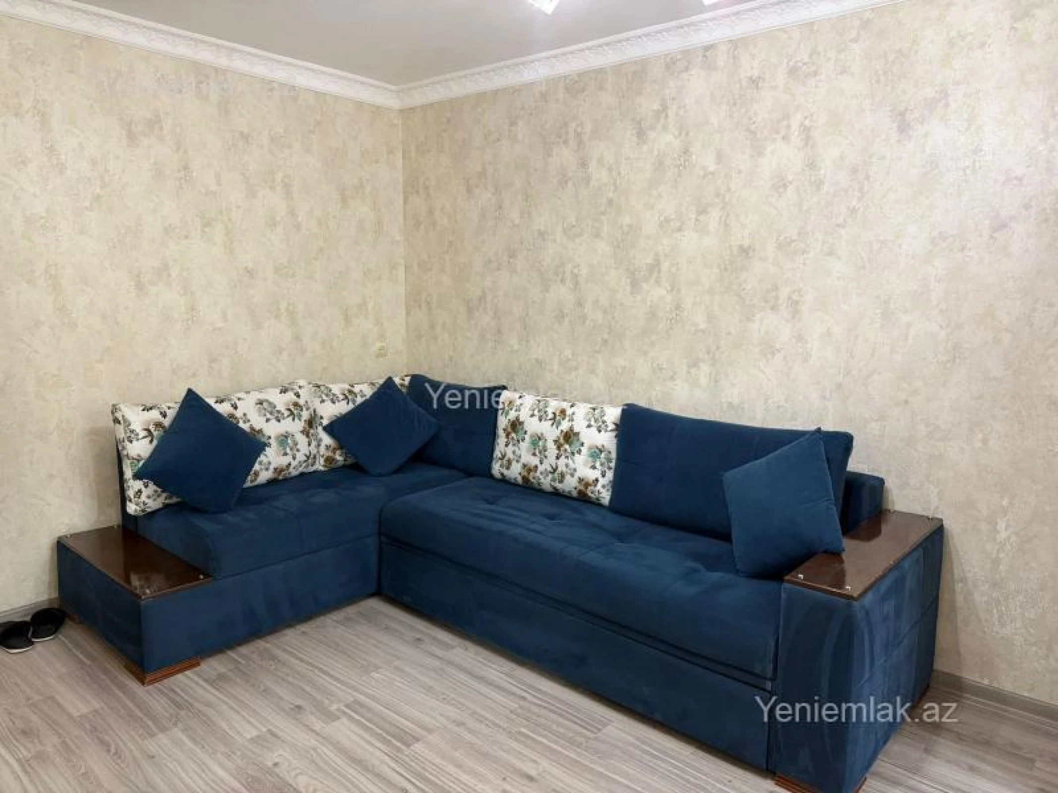 Satılır 1 otaqlı köhnə tikili 30 m²