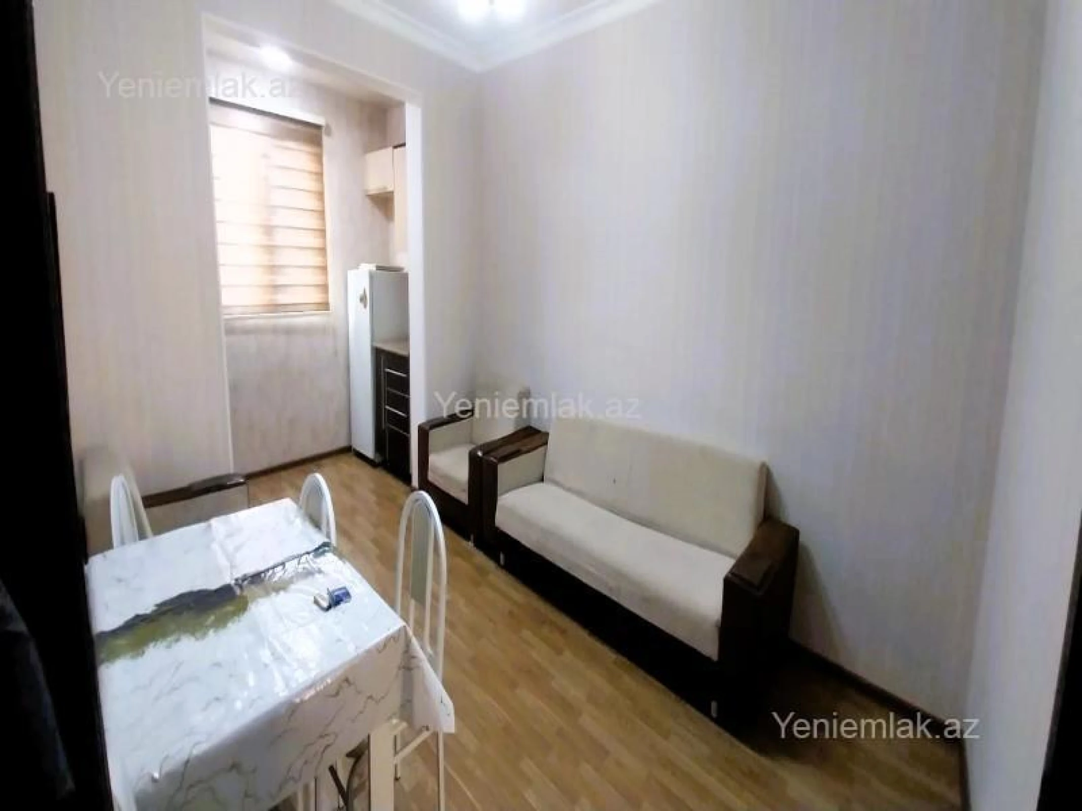 Satılır 3 otaqlı köhnə tikili 55 m²