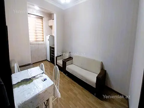 Satılır 3 otaqlı köhnə tikili 55 m²
