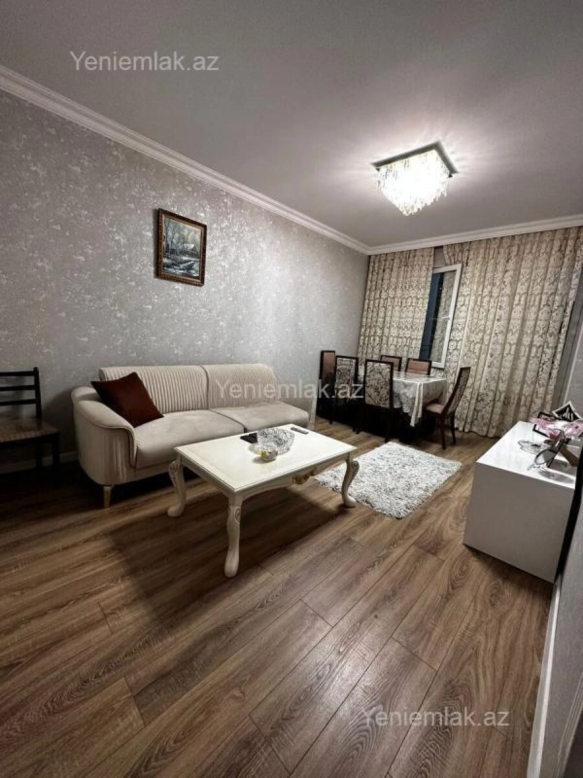 Satılır 2 otaqlı köhnə tikili 50 m²