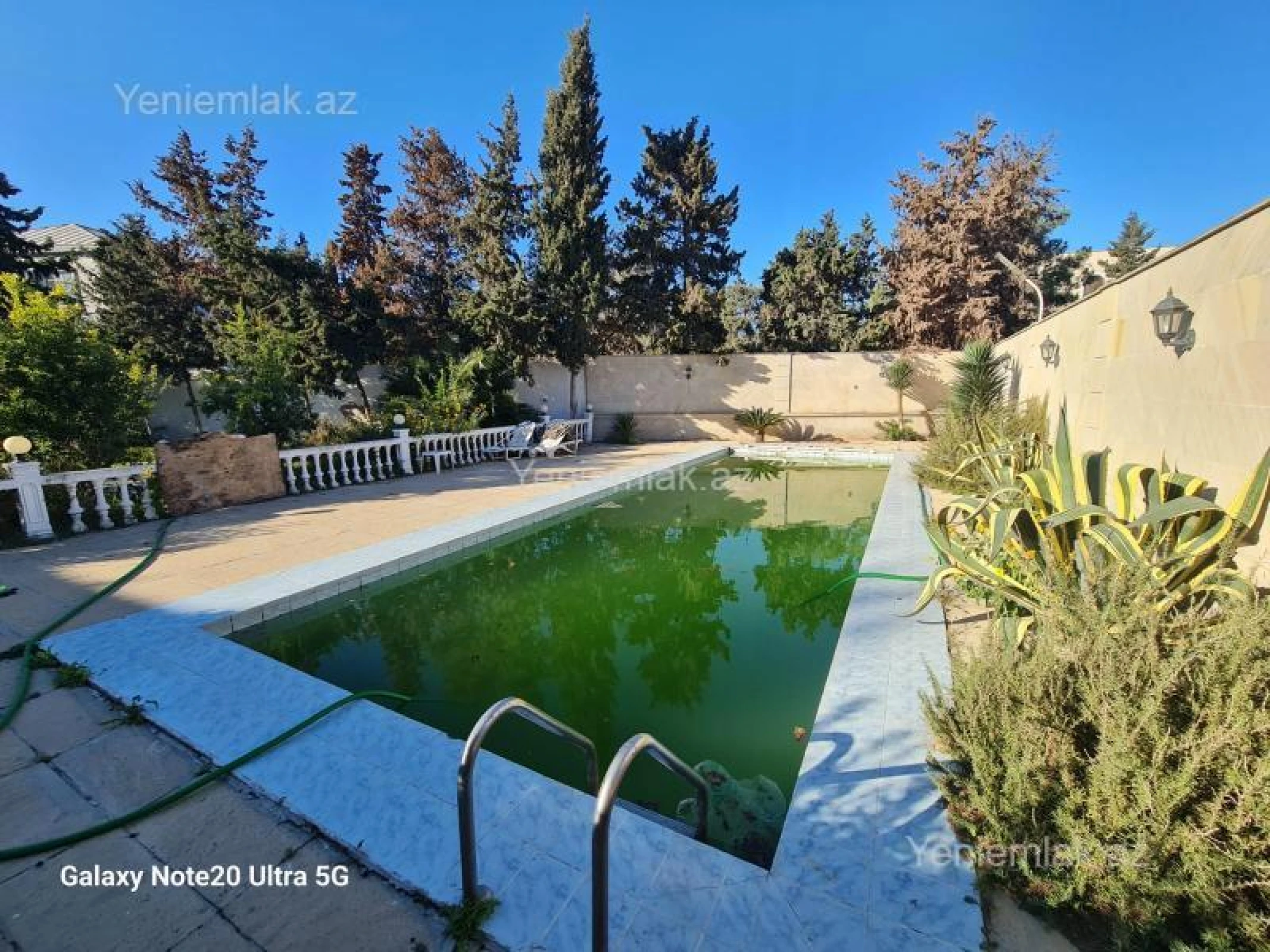 Satılır 7 otaqlı həyət evi 500 m²