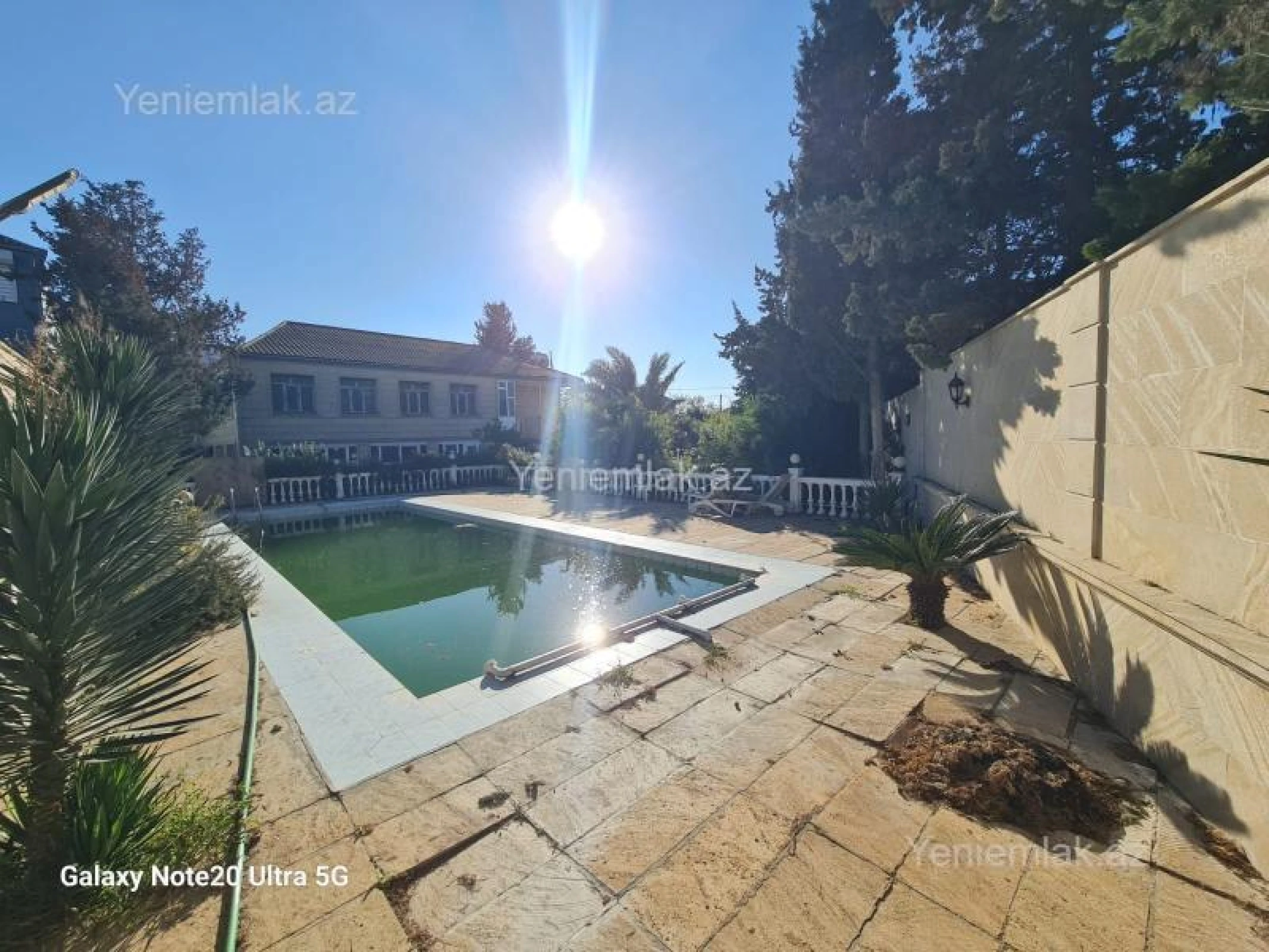 Satılır 7 otaqlı həyət evi 500 m²